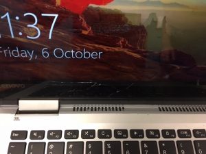 Lenovo Yoga 710-14isk cracked screen image